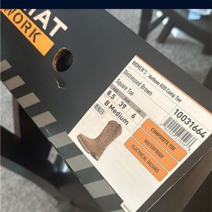 Brand new Ariat  Anthem H2O Distressed Brown Boots . Paid 160 .. Never worn !!